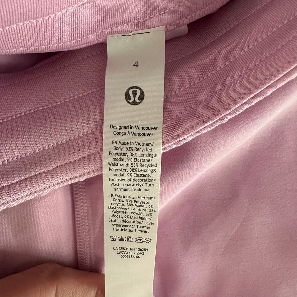 Lululemon Softstreme High-Rise Short 4" Size 4 Vitapink NWT - Picture 7 of 7